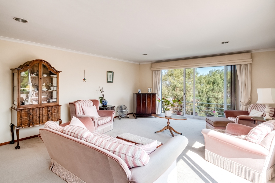 3 Bedroom Property for Sale in Flamingo Vlei Western Cape